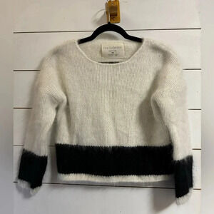 Fine Collection crop sweater size XS/S